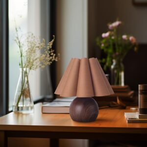 Lampe de table mignonne et petite, lampe de chevet moderne avec abat-jour à café, base en métal pour la décoration de la chambre à coucher et du bureau (sans ampoule)