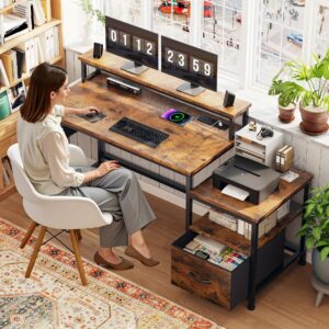 EnHomee Bureau de bureau 57" avec tiroirs et espace d'imprimante, bureau d'ordinateur avec prises de courant, bureaux de bureau à domicile avec armoire à tiroirs, bureau d'étude et de jeu avec étagères, support de moniteur, marron rustique