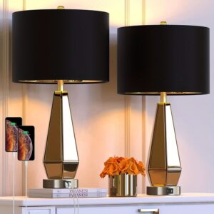 Ensemble de 2 lampes de chevet en verre miroir avec 2 ports USB pour les chambres à coucher. Lumières modernes en forme d'améthyste avec une abat-jour en tissu noir doré. Lampes géométriques contemporaines pour la salle de séjour sur les tables basse.